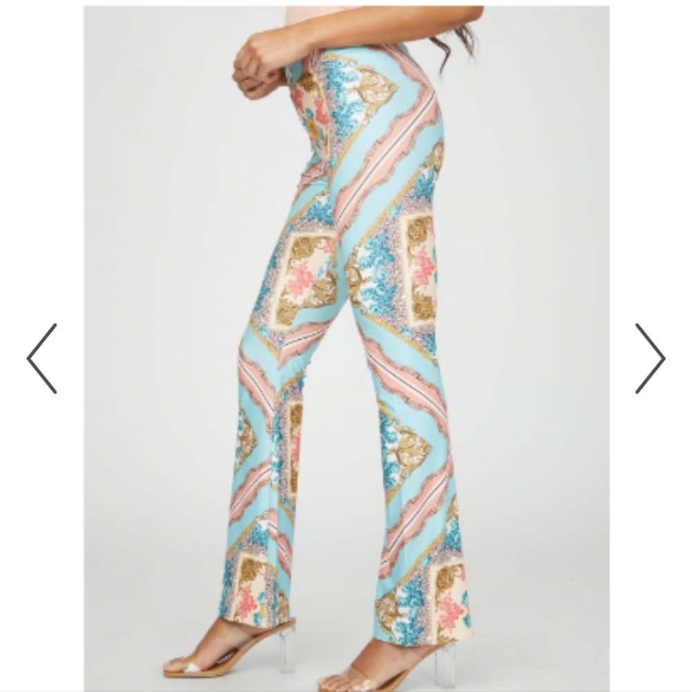 GUESS Flare Pants - Picture 4 of 4